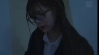 主播名叫B女孩双飞秀3个嫩穴小嫩妹0216插穴自慰秀 还是给对方插很淫荡